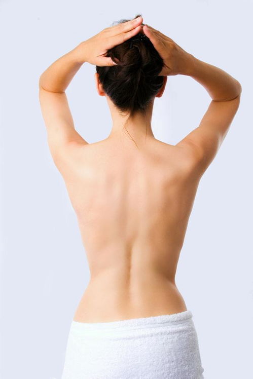 君子也有忧虑愁烦吗 孔子答道 身体健康源于仁爱,高尚者是舒舒服服的 颜回